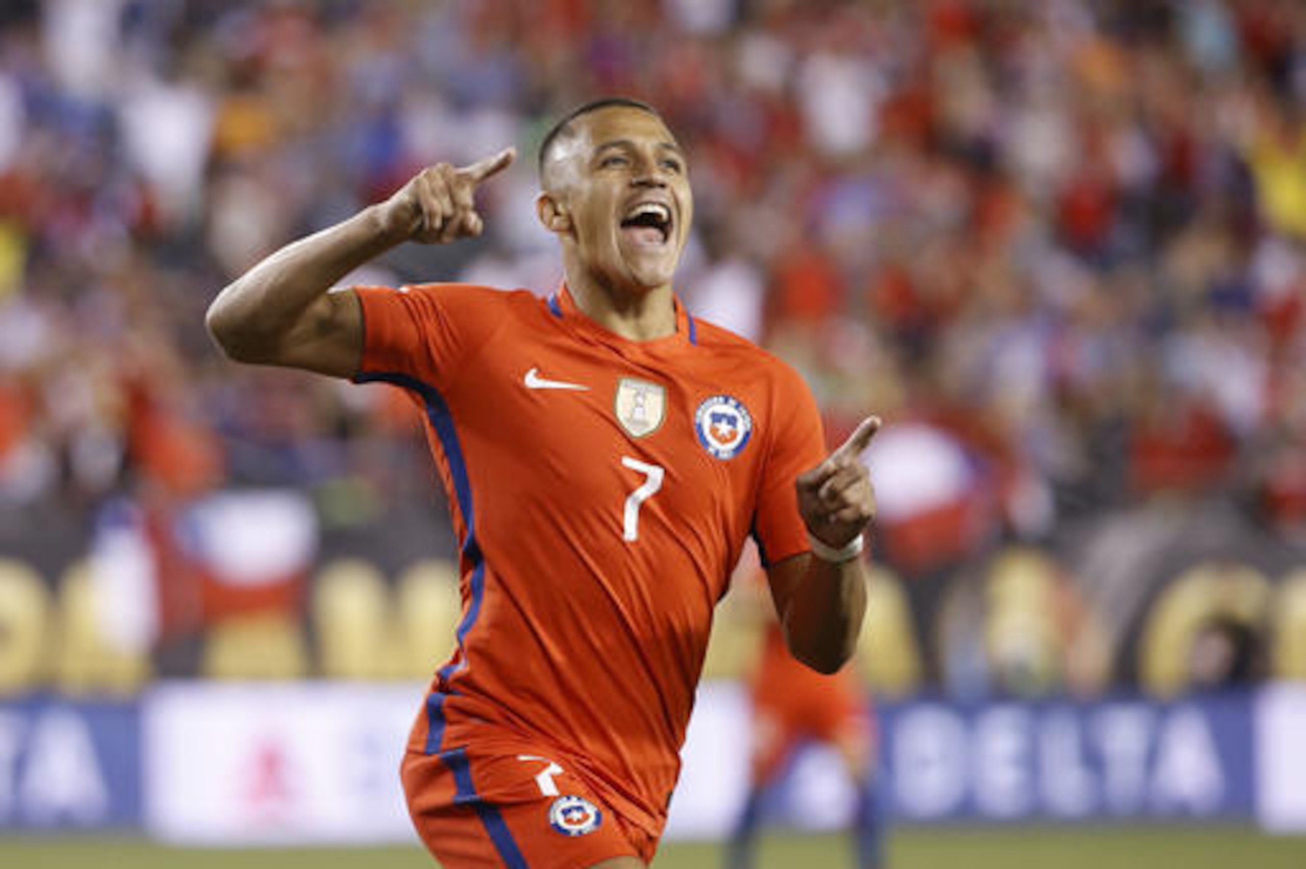Chile's Alexis Sanchez reacts after scoring against Panama during the second half of a Copa America Group D soccer match, Tuesday, June 14, 2016, in Philadelphia. Chile won 4-2. (AP Photo/Matt Rourke)