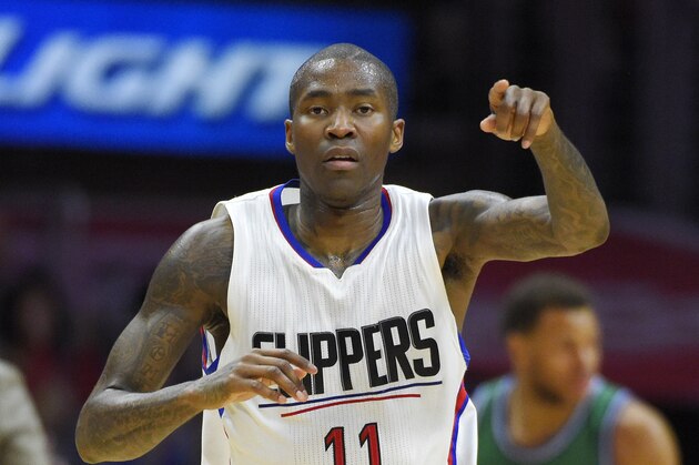 Los Angeles Clippers guard Jamal Crawford gestures after scoring during the second half of an NBA basketball game against the Dallas Mavericks, Sunday, April 10, 2016, in Los Angeles. (AP Photo/Mark J. Terrill)