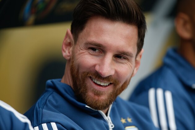 SEATTLE, WA - JUNE 14:  Lionel Messi #10 of Argentina looks on prior to the match against Bolivia during the 2016 Copa America Centenario Group D match at CenturyLink Field on June 14, 2016 in Seattle, Washington.  (Photo by Otto Greule Jr/Getty Images)