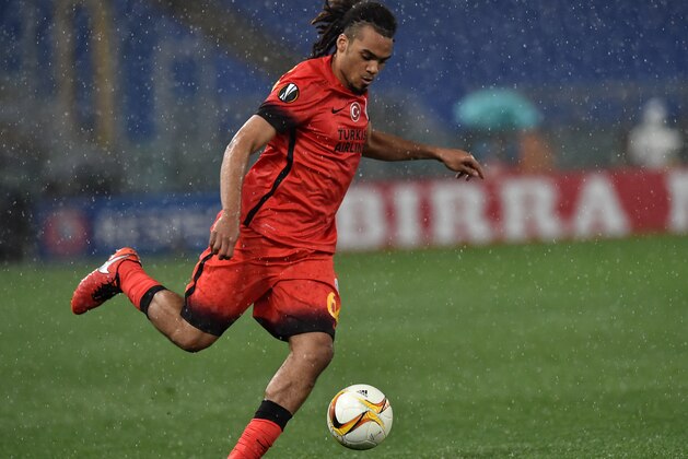 ROME, ITALY - FEBRUARY 25:  Jason Denayer of Galatasaray AS in action during the UEFA Europa League Round of 32 second leg match between SS Lazio and Galatasaray AS on February 25, 2016 in Rome, Italy.  (Photo by Giuseppe Bellini/Getty Images)