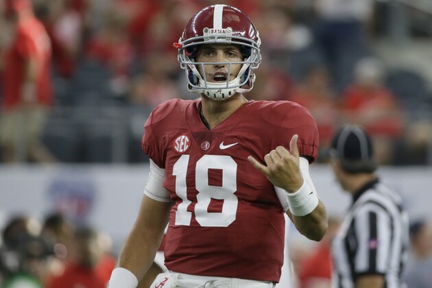 Alabama quarterback Cooper Bateman (18) warms up before an NCAA college football game Saturday, Sept. 5, 2015, in Arlington, Texas. (AP Photo/LM Otero)