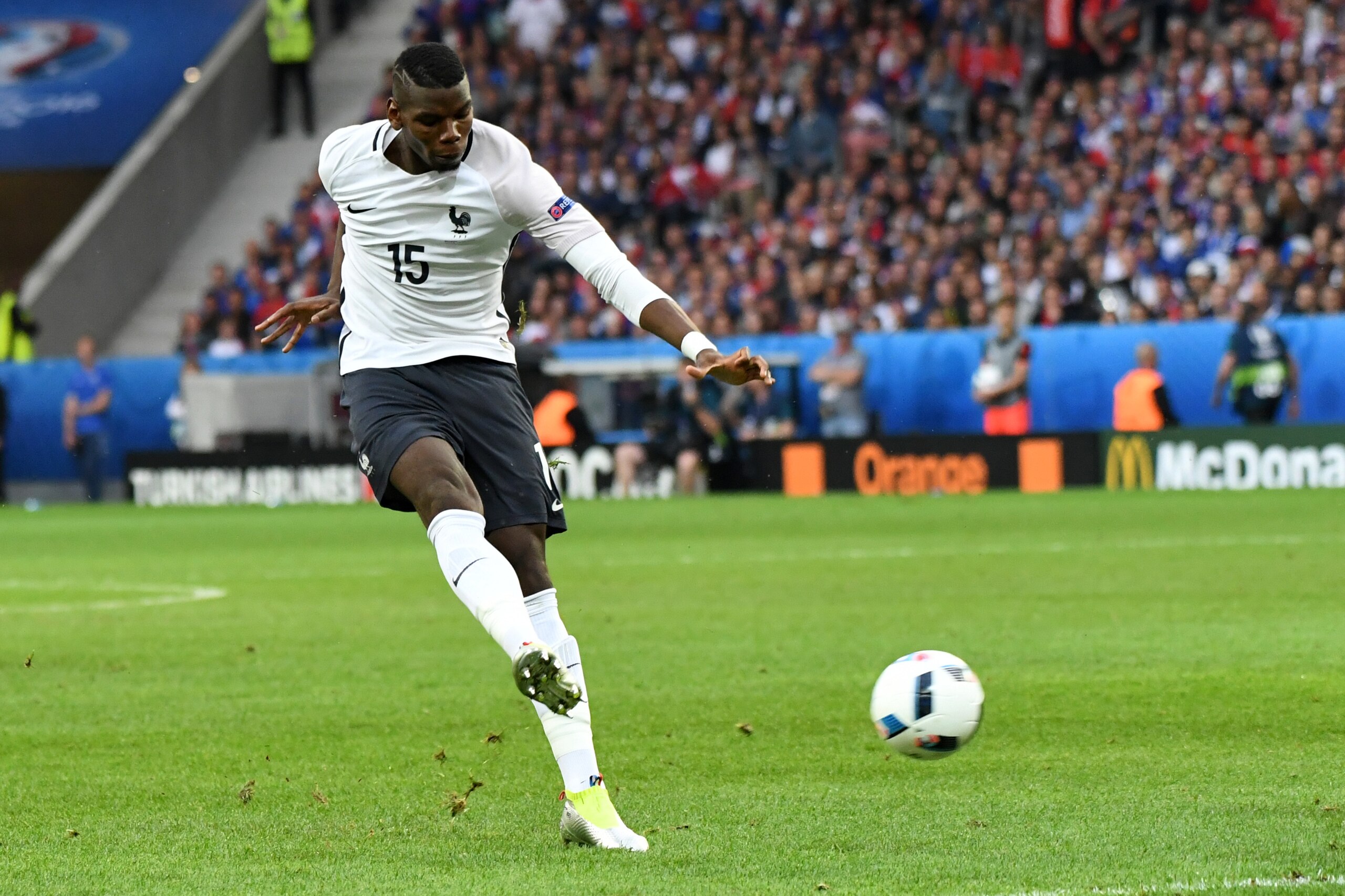 France's Paul Pogba attempts a shot at goal during the Euro 2016 Group A soccer match between Switzerland and France at the Pierre Mauroy stadium in Villeneuve d’Ascq, near Lille, France, Sunday, June 19, 2016. (AP Photo/Geert Vanden Wijngaert) France's Paul Pogba attempts a shot at goal during the Euro 2016 Group A soccer match between Switzerland and France at the Pierre Mauroy stadium in Villeneuve d’Ascq, near Lille, France, Sunday, June 19, 2016. (AP Photo/Geert Vanden Wijngaert)