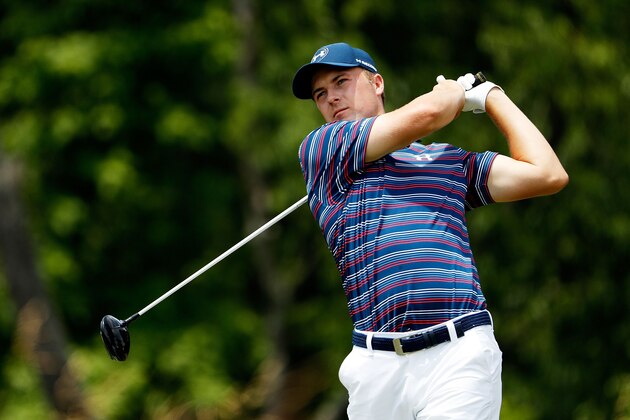 OAKMONT, PA - JUNE 19:  Jordan Spieth of the United States plays his shot from the fourth tee during the final round of the U.S. Open at Oakmont Country Club on June 19, 2016 in Oakmont, Pennsylvania.  (Photo by Christian Petersen/Getty Images)