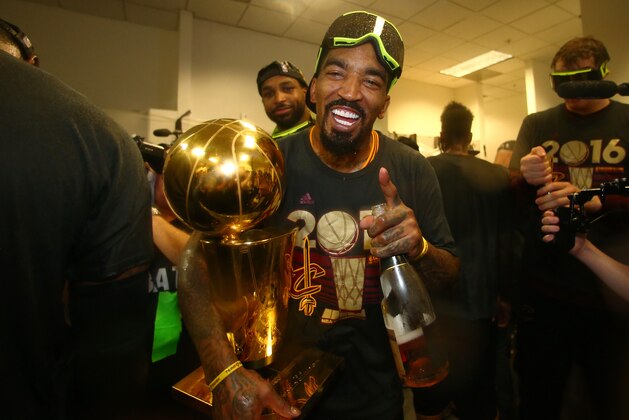 OAKLAND, CA - JUNE 19:  J.R. Smith #5 of the Cleveland Cavaliers celebrates after winning Game Seven of the 2016 NBA Finals against the Golden State Warriors on June 19, 2016 at Oracle Arena in Oakland, California. NOTE TO USER: User expressly acknowledges and agrees that, by downloading and or using this photograph, user is consenting to the terms and conditions of Getty Images License Agreement. Mandatory Copyright Notice: Copyright 2016 NBAE (Photo by Nathaniel S. Butler/NBAE via Getty Images)