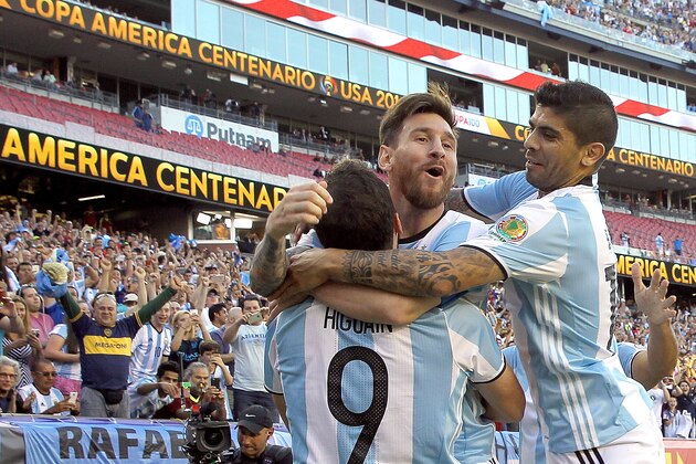FOXBORO, MA - JUNE 18:  Gonzalo Higuain #9 of Argentina celebrates his goal with Lionel Messi #10 and Ever Banega #19 in the first half during the 2016 Copa America Centenario quarterfinal match against Venezuela at Gillette Stadium on June 18, 2016 in Foxboro, Massachusetts. (Photo by Jim Rogash/Getty Images)
