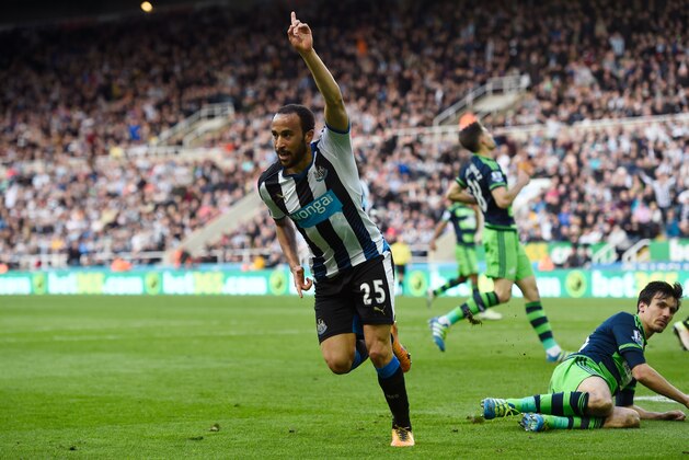 NEWCASTLE UPON TYNE, ENGLAND - APRIL 16:  Andros Townsend of Newcastle United celebrates after scoring his sides third goal during the Barclays Premier League match between Newcastle United and Swansea City at St James' Park on April 16, 2016 in Newcastle, England.  (Photo by Stu Forster/Getty Images)