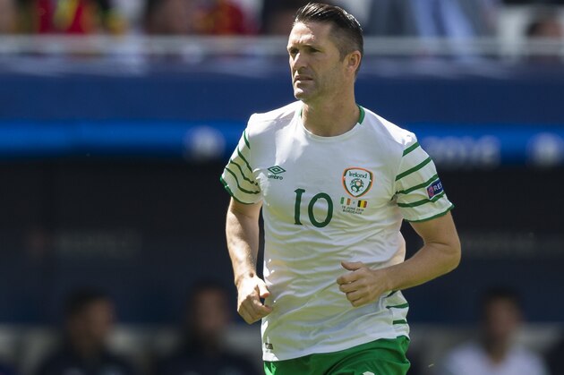 BORDEAUX, FRANCE - JUNE 18:  Republic of Ireland's Robbie Keane comes on as a substitute during the UEFA Euro 2016 Group E match between Belgium and Republic of Ireland at Stade de Bordeaux on June 18, 2016 in Bordeaux, France.  (Photo by Craig Mercer/CameraSport via Getty Images)