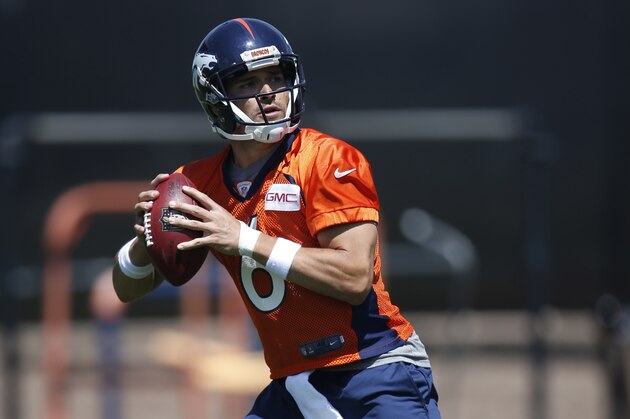 Denver Broncos quarterback Mark Sanchez during an NFL football practice at the team's headquarters Tuesday, June 7, 2016, in Englewood, Colo. (AP Photo/David Zalubowski)