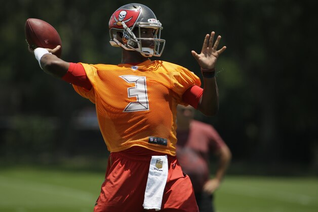 Tampa Bay Buccaneers quarterback Jameis Winston (3) during an  NFL football minicamp Tuesday, June 14, 2016, in Tampa, Fla. (AP Photo/Chris O'Meara)