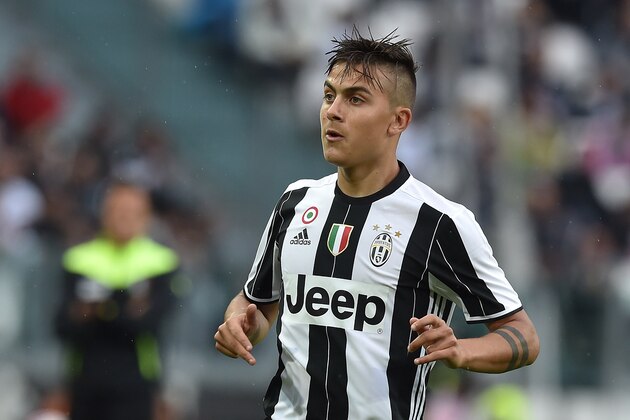 TURIN, ITALY - MAY 14:  Paulo Dybala of Juventus FC looks on during the Serie A match between Juventus FC and UC Sampdoria at Juventus Arena on May 14, 2016 in Turin, Italy.  (Photo by Valerio Pennicino/Getty Images)