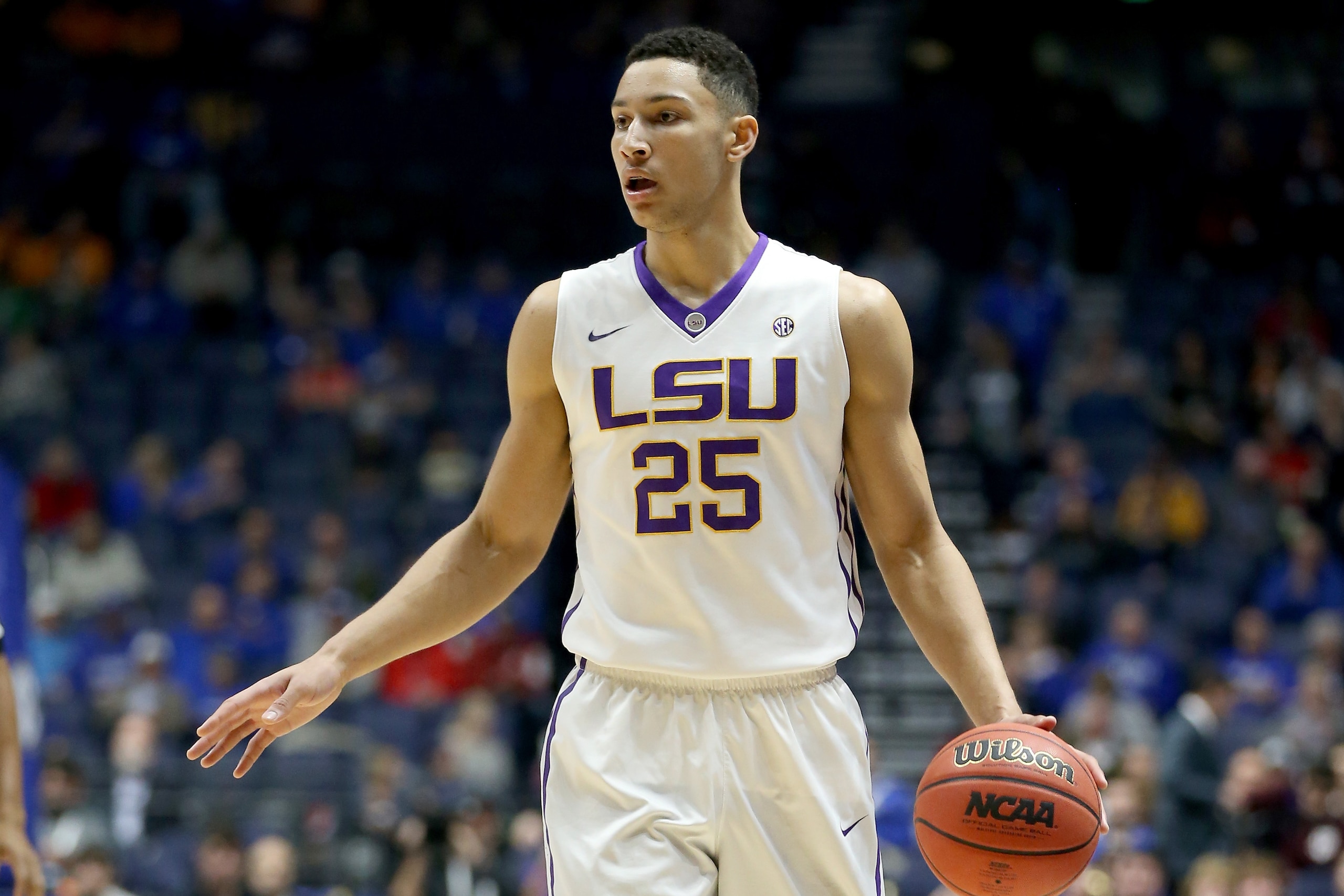 NASHVILLE, TN - MARCH 11:  Ben Simmons #25 of the LSU Tigers dribbles the ball during the game against the Tennessee Volunteers during the quarterfinals of the SEC Basketball Tournament at Bridgestone Arena on March 11, 2016 in Nashville, Tennessee.  (Photo by Andy Lyons/Getty Images)
