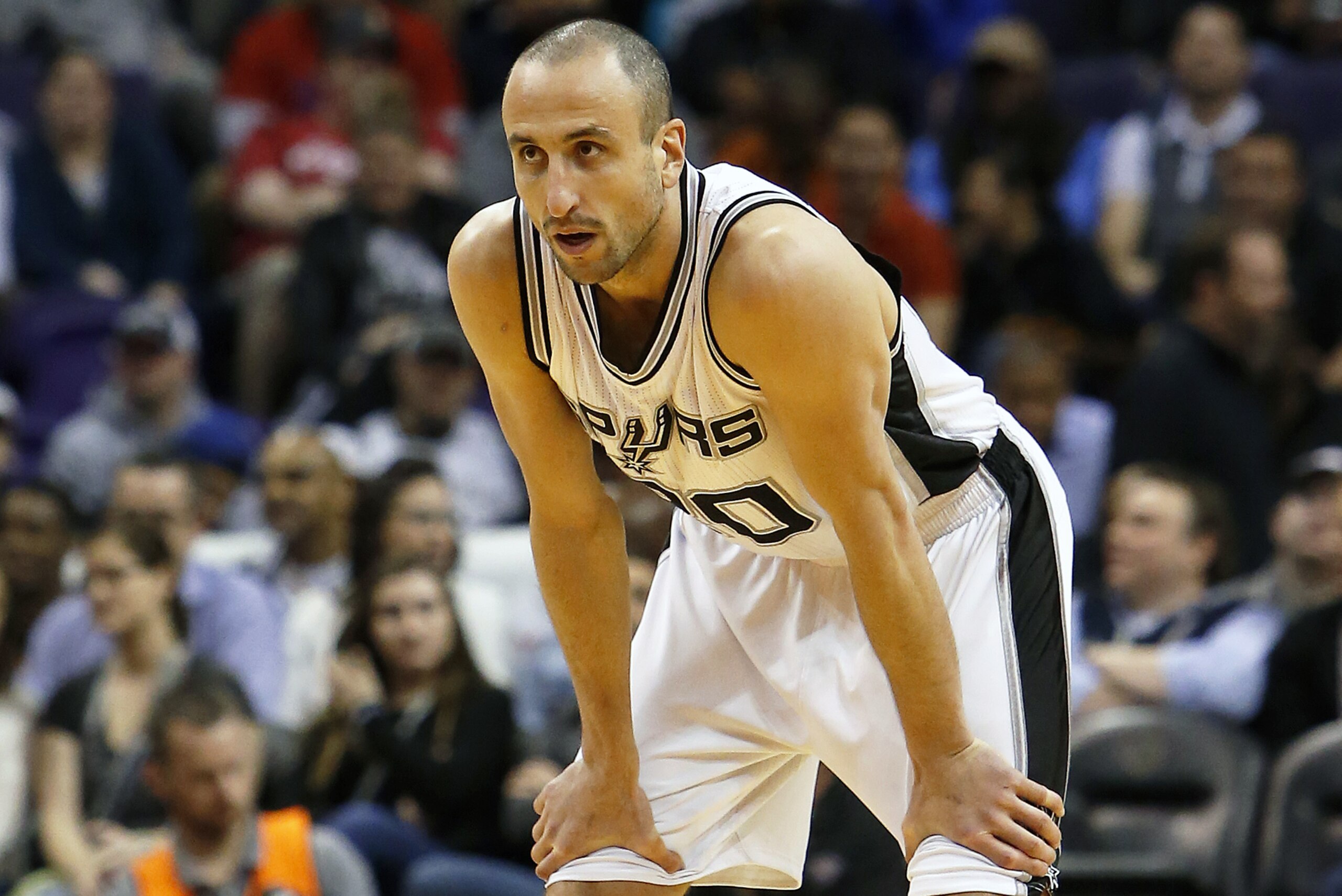 San Antonio Spurs guard Manu Ginobili (20) in the third quarter during an NBA basketball game against the Phoenix Suns, Thursday, Jan. 21, 2016, in Phoenix. (AP Photo/Rick Scuteri)