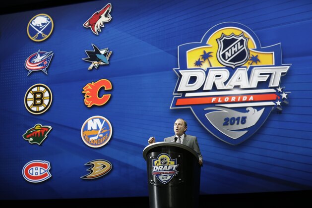 NHL Commissioner Gary Bettman speaks during the first round of the NHL hockey draft, Friday, June 26, 2015 in Sunrise, Fla. (AP Photo/Alan Diaz)