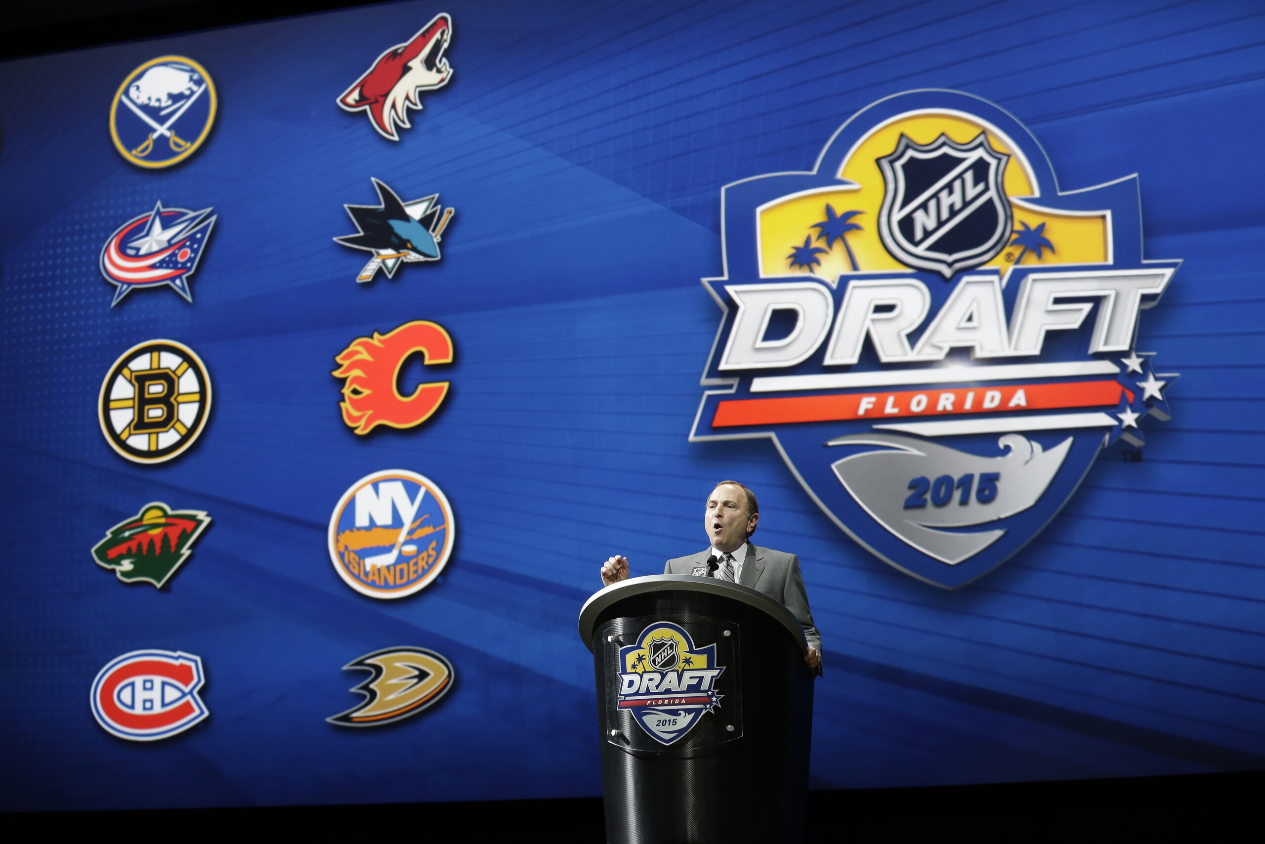 NHL Commissioner Gary Bettman speaks during the first round of the NHL hockey draft, Friday, June 26, 2015 in Sunrise, Fla. (AP Photo/Alan Diaz) NHL Commissioner Gary Bettman speaks during the first round of the NHL hockey draft, Friday, June 26, 2015 in Sunrise, Fla. (AP Photo/Alan Diaz)