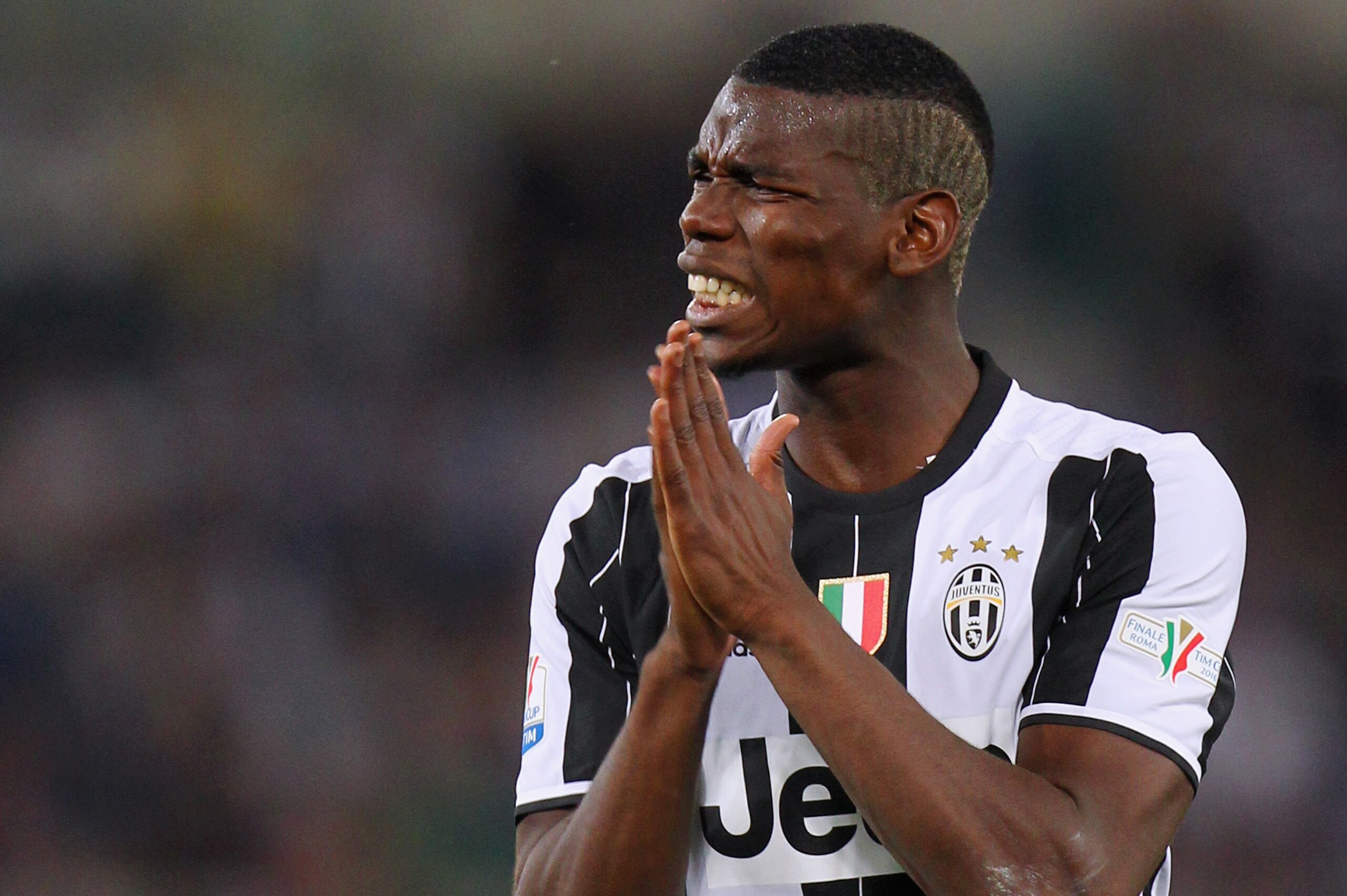 ROME, ITALY - MAY 21: Paul Pogba of Juventus FC reacts during the TIM Cup final match between AC Milan and Juventus FC at Stadio Olimpico on May 21, 2016 in Rome, Italy. (Photo by Paolo Bruno/Getty Images) ROME, ITALY - MAY 21: Paul Pogba of Juventus FC reacts during the TIM Cup final match between AC Milan and Juventus FC at Stadio Olimpico on May 21, 2016 in Rome, Italy. (Photo by Paolo Bruno/Getty Images)