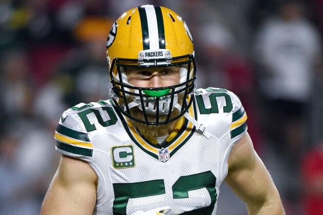 January 16, 2016; Glendale, AZ, USA; Green Bay Packers inside linebacker Clay Matthews (52) before a NFC Divisional round playoff game against the Arizona Cardinals at University of Phoenix Stadium. The Cardinals defeated the Packers 26-20 in overtime. Mandatory Credit: Kyle Terada-USA TODAY Sports