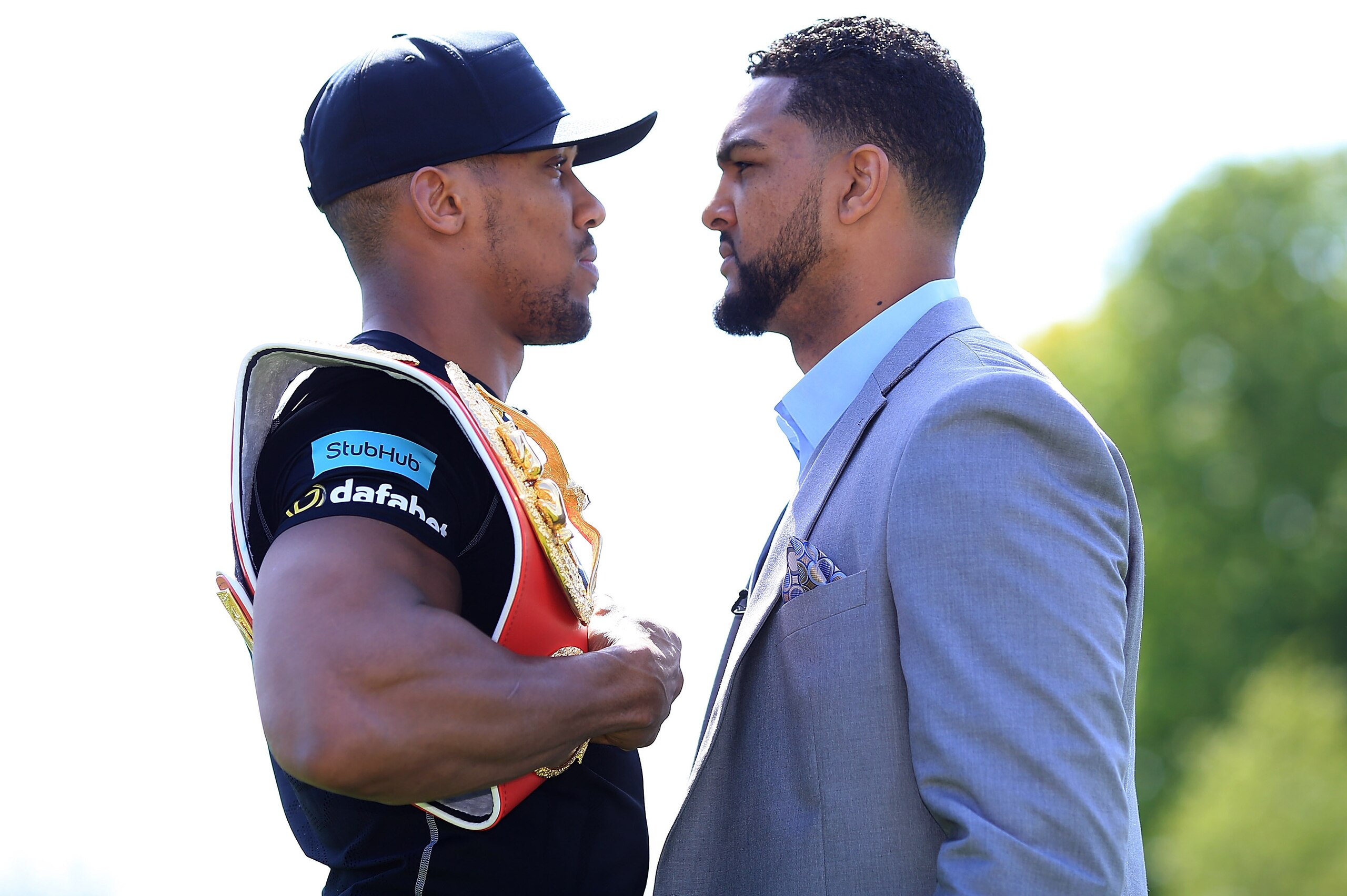 LONDON, ENGLAND - MAY 04:  Anthony Joshua and Dominic Breazeale face off during the Anthony Joshua and Dominic Breazeale Press Conference on May 4, 2016 in London, England.  (Photo by Ben Hoskins/Getty Images)