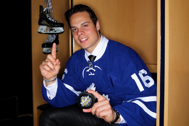 BUFFALO, NY - JUNE 24:  Auston Matthews poses for a portrait after being selected first overall by the Toronto Maple Leafs in round one during the 2016 NHL Draft on June 24, 2016 in Buffalo, New York.  (Photo by Jeffrey T. Barnes/Getty Images)