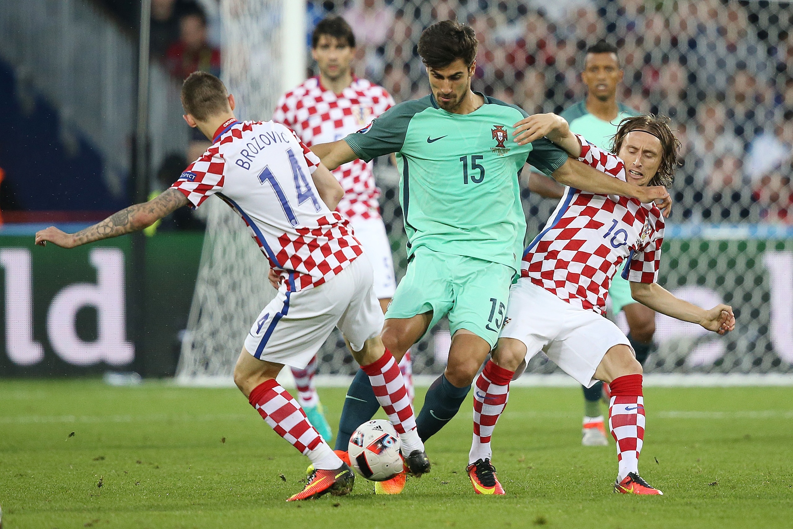 Marcelo Brozovic of Croatia, Andre Gomes of Portugal, Luka Modric of Croatia during the UEFA Euro 2016 round of 16 match between Croatia and Portugal on June 25, 2016 at the stade Bollaert-Delelis in Lens, France.(Photo by VI Images via Getty Images) Marcelo Brozovic of Croatia, Andre Gomes of Portugal, Luka Modric of Croatia during the UEFA Euro 2016 round of 16 match between Croatia and Portugal on June 25, 2016 at the stade Bollaert-Delelis in Lens, France.(Photo by VI Images via Getty Images)