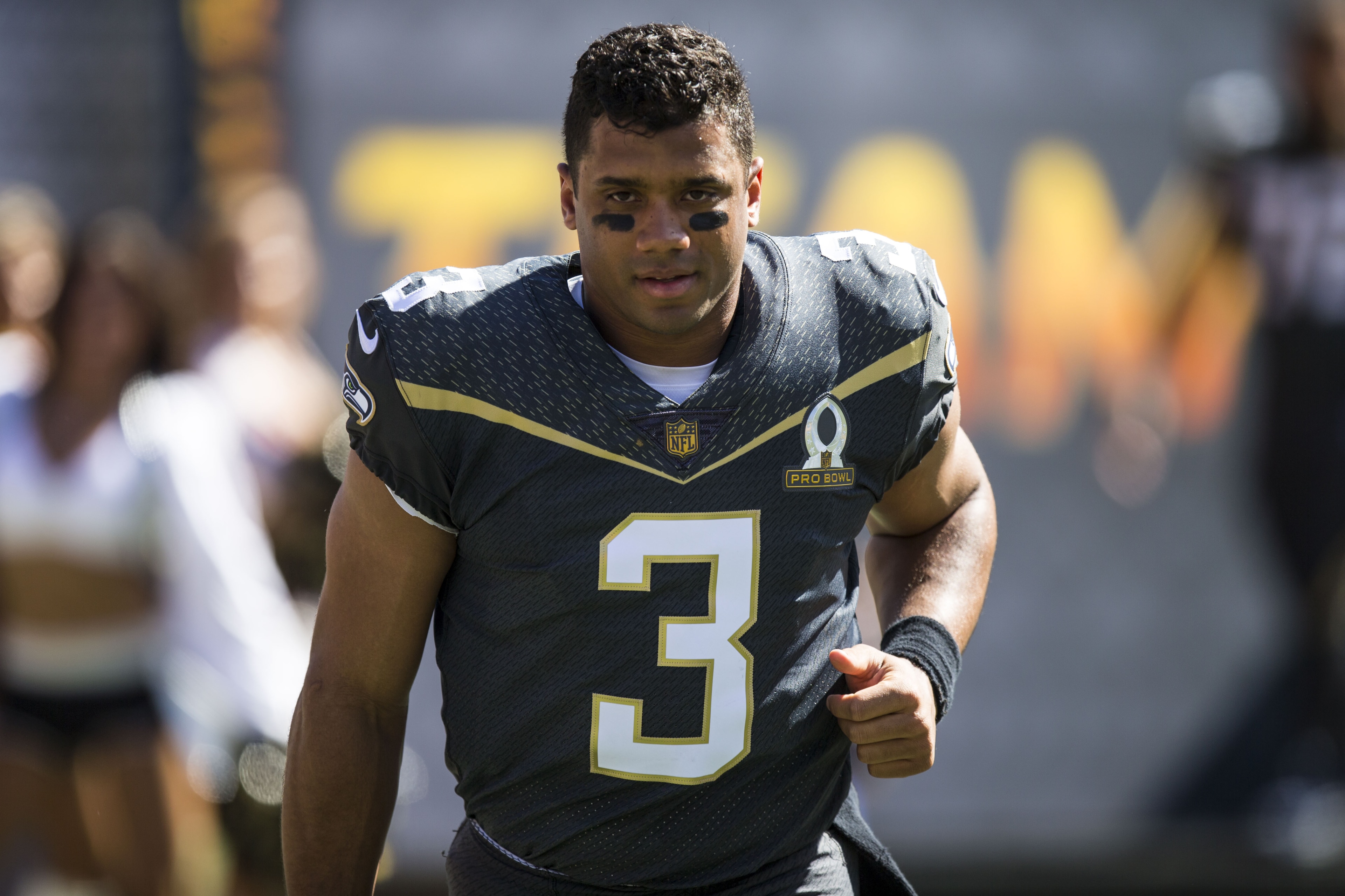 HONOLULU, HI -  SUNDAY, JANUARY 31:  Team Irvin quarterback Russell Wilson #3 of the Seattle Seahawks, before the start of the 2016 NFL Pro Bowl at Aloha Stadium on January 31, 2016 in Honolulu, Hawaii.Team Irvin defeated Team Rice 49-27.  (Photo by Kent Nishimura/Getty Images)