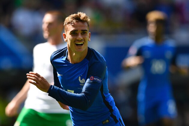 France's forward Antoine Griezmann celebrates after scoring a goal during the Euro 2016 round of 16 football match between France and Republic of Ireland at the Parc Olympique Lyonnais stadium in Decines-Charpieu, near Lyon, on June 26, 2016.   / AFP / MARTIN BUREAU        (Photo credit should read MARTIN BUREAU/AFP/Getty Images)