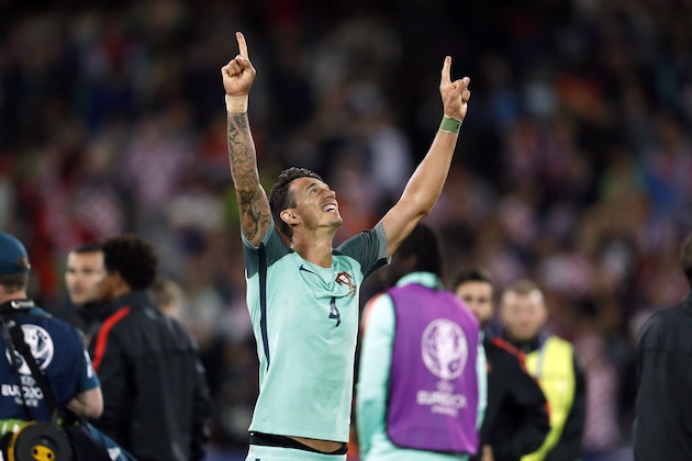 Jose Fonte  of Portugal during the UEFA Euro 2016 round of 16 match between Croatia and Portugal on June 25, 2016 at the stade Bollaert-Delelis in Lens, France.(Photo by VI Images via Getty Images)