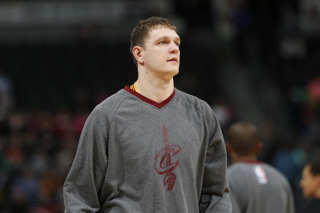 Cleveland Cavaliers center Timofey Mozgov (20) in the first half of an NBA basketball game Tuesday, Dec. 29, 2015, in Denver. (AP Photo/David Zalubowski)