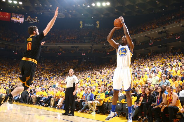 OAKLAND, CA - JUNE 19:  Harrison Barnes #40 of the Golden State Warriors shoots against Kevin Love #0 of the Cleveland Cavaliers in Game Seven of the 2016 NBA Finals on June 19, 2016 at Oracle Arena in Oakland, California. NOTE TO USER: User expressly acknowledges and agrees that, by downloading and or using this photograph, user is consenting to the terms and conditions of Getty Images License Agreement. Mandatory Copyright Notice: Copyright 2016 NBAE (Photo by Nathaniel S. Butler/NBAE via Getty Images)