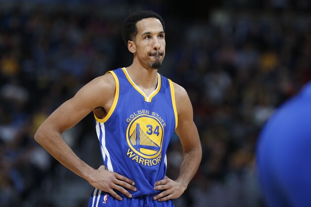 Golden State Warriors guard Shaun Livingston (34) during the second half of an NBA basketball game Wednesday, Jan. 13, 2016, in Denver. The Nuggets won 112-110. (AP Photo/David Zalubowski)