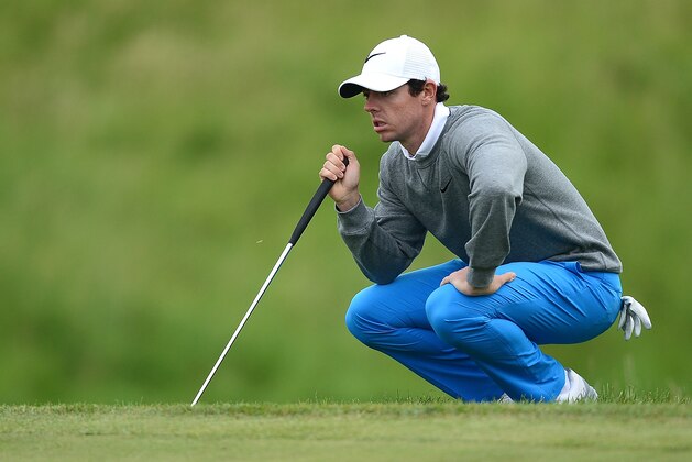 PARIS, FRANCE - JUNE 30:  Rory McIlroy of Northern Ireland lines up a putt during the first round of the 100th Open de France at Le Golf National on June 30, 2016 in Paris, France.  (Photo by Richard Martin-Roberts/Getty Images)