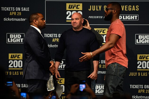 NEW YORK, NY - APRIL 27:  (L-R) Daniel Cormier and Jon Jones face off for the media and fans during the UFC 200 New York press event at Madison Square Garden on April 27, 2016 in New York City. (Photo by Jeff Bottari/Zuffa LLC/Zuffa LLC via Getty Images)