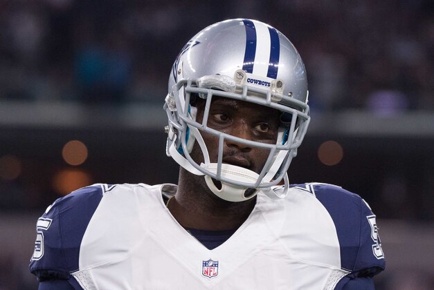 Nov 26, 2015; Arlington, TX, USA; Dallas Cowboys middle linebacker Rolando McClain (55) before the game against the Carolina Panthers on Thanksgiving at AT&T Stadium. The Panthers defeat the Cowboys 33-14. Mandatory Credit: Jerome Miron-USA TODAY Sports