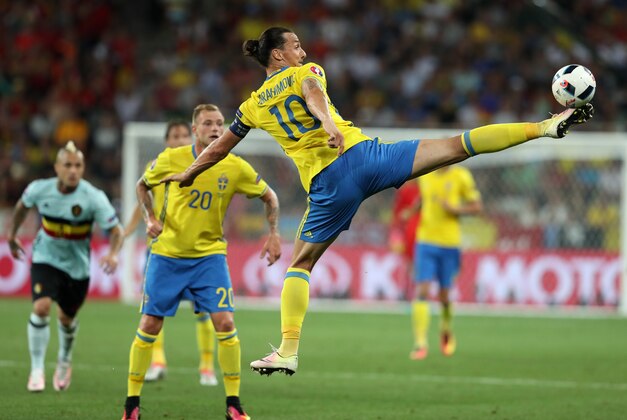 Sweden's Zlatan Ibrahimovic controls the ball during the Euro 2016 Group E soccer match between Sweden and Belgium at the Allianz Riviera stadium in Nice, France, Wednesday, June 22, 2016. (AP Photo/Thanassis Stavrakis)