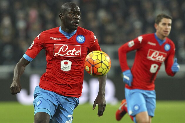 TURIN, ITALY - FEBRUARY 13:  Kalidou Koulibaly of SSC Napoli in action during the Serie A match between and Juventus FC and SSC Napoli at Juventus Arena on February 13, 2016 in Turin, Italy.  (Photo by Marco Luzzani/Getty Images)