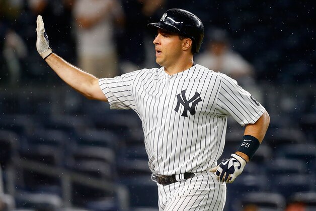 NEW YORK, NY - JUNE 27:  Mark Teixeira #25 of the New York Yankees in action against the Texas Rangers at Yankee Stadium on June 27, 2016 in the Bronx borough of New York City. The Rangers defeated the Yankees 9-6.  (Photo by Jim McIsaac/Getty Images)