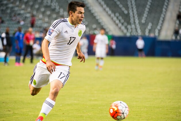 CARSON, CA - OCTOBER 4: Hirving Lozano #17 of Mexico dribbles toward goal during Mexico's Olympic Qualifying match against Haiti at the StubHub Center on October 4, 2015 in Carson, California. Mexico won the match 1-0. (Photo by Shaun Clark/Getty Images)