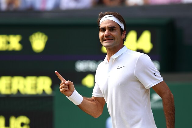 LONDON, ENGLAND - JULY 06:  Roger Federer of Switzerland celebrates during the Men's Singles Quarter Finals match against Marin Cilic of Croatia on day nine of the Wimbledon Lawn Tennis Championships at the All England Lawn Tennis and Croquet Club on July 6, 2016 in London, England.  (Photo by Clive Brunskill/Getty Images)