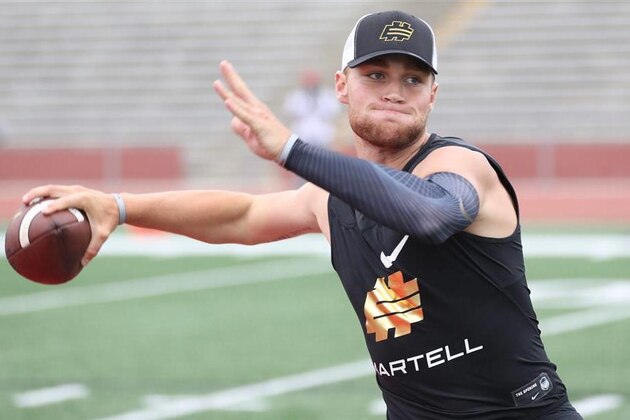 Tate Martell is one of the quarterbacks enjoying the extra time with wide receiver and tight end targets at The Opening this year. The Ohio State quarterback commit has been focusing on a few uncommitted targets to add to the Buckeyes' impressive 2017 class.
