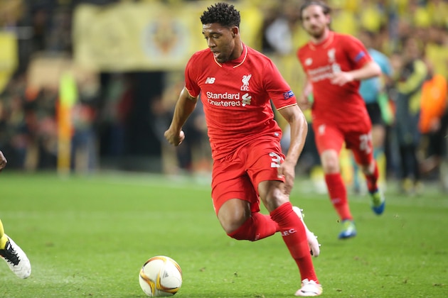 VILLARREAL, SPAIN - APRIL 28: Jordon Ibe of Liverpool in action during the UEFA Europa League semi final first leg match between Villarreal CF and Liverpool FC at Estadio El Madrigal stadium on April 28, 2016 in Villarreal, Spain. (Photo by Jean Catuffe/Getty Images)