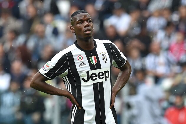 TURIN, ITALY - MAY 14:  Paul Pogba of Juventus FC looks on during the Serie A match between Juventus FC and UC Sampdoria at Juventus Arena on May 14, 2016 in Turin, Italy.  (Photo by Valerio Pennicino/Getty Images)