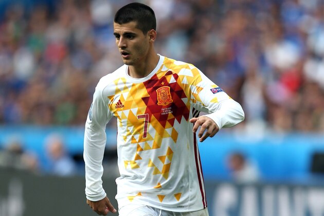 PARIS, FRANCE - JUNE 27: Alvaro Morata of Spain in action during the UEFA Euro 2016 Round of 16 match between Italy and Spain at Stade de France on June 27, 2016 in Paris, France. (Photo by Chris Brunskill Ltd/Getty Images)