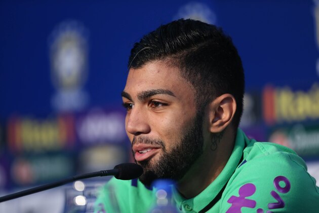 Brazil's football team player Gabriel, aka Gabigol,  speaks during a press conference before a training at their hotel in Viamao, Brazil, on March 27, 2016. Brazil will face Paraguay on March 29 in a FIFA World Cup Russia 2018 South American qualifier. AFP PHOTO/Jefferson BERNARDES / AFP / JEFFERSON BERNARDES        (Photo credit should read JEFFERSON BERNARDES/AFP/Getty Images)