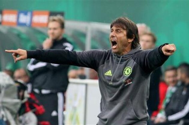 Chelsea's head coach Antonio Conte reacts during an international friendly soccer match between Rapid and Chelsea at Allianz stadium in Vienna, Austria, Saturday July 16, 2016. (AP Photo/Ronald Zak)