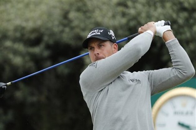 Henrik Stenson of Sweden hits his tee shot off the 1st during the third round of the British Open Golf Championship at the Royal Troon Golf Club in Troon, Scotland, Saturday, July 16, 2016. (AP Photo/Ben Curtis)