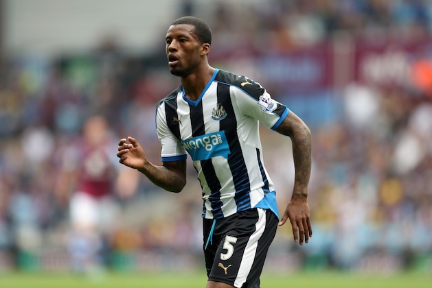 BIRMINGHAM, ENGLAND - MAY 07: Georginio Wijnaldum of Newcastle United during the Barclays Premier League match between Aston Villa and Newcastle United at Villa Park on May 7, 2016 in Birmingham, United Kingdom. (Photo by James Baylis - AMA/Getty Images)