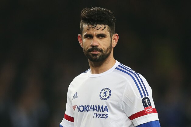 LIVERPOOL, ENGLAND - MARCH 12: Diego Costa of Chelsea reacts during the Emirates FA Cup sixth round match between Everton and Chelsea at Goodison Park on March 12, 2016 in Liverpool, England.  (Photo by Chris Brunskill/Getty Images)
