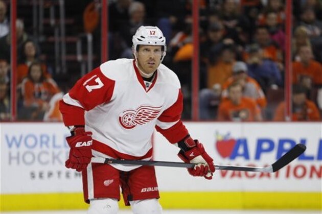 Detroit Red Wings' Brad Richards in action during an NHL hockey game against the Philadelphia Flyers, Tuesday, March 15, 2016, in Philadelphia. (AP Photo/Matt Slocum)