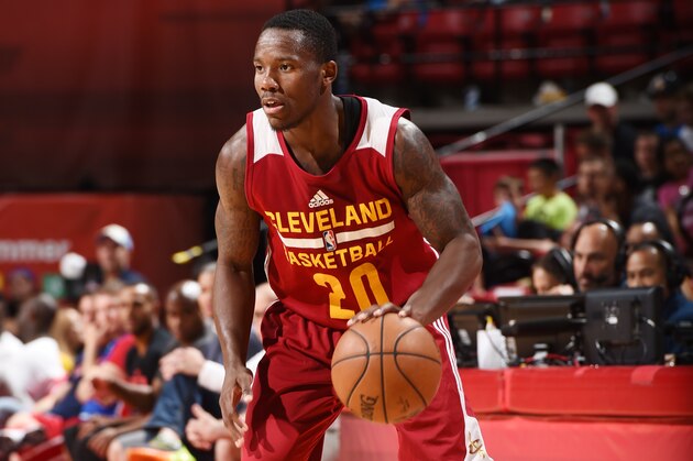 LAS VEGAS, NV - JULY 17:  Kay Felder #20 of the Cleveland Cavaliers handles the ball against the Chicago Bulls during the 2016 NBA Las Vegas Summer League game on July 17, 2016 at the Thomas & Mack Center in Las Vegas, Nevada. NOTE TO USER: User expressly acknowledges and agrees that, by downloading and or using this photograph, User is consenting to the terms and conditions of the Getty Images License Agreement. Mandatory Copyright Notice: Copyright 2016 NBAE  (Photo by Garrett Ellwood/NBAE via Getty Images)