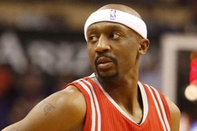 Houston Rockets guard Jason Terry (31) in the first quarter during an NBA basketball game against the Phoenix Suns, Thursday, Feb. 4, 2016, in Phoenix. (AP Photo/Rick Scuteri)