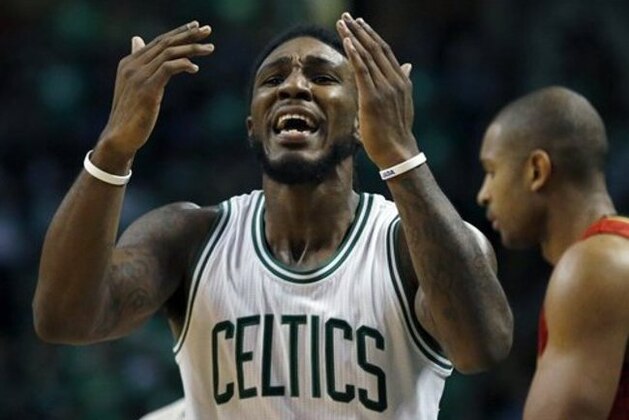 Boston Celtics' Jae Crowder pleads for a foul call on Atlanta Hawks in overtime during game 4 of a first-round NBA basketball playoff series in Boston, Sunday, April, 24, 2016. The Celtics won 104-95. (AP Photo/Michael Dwyer)